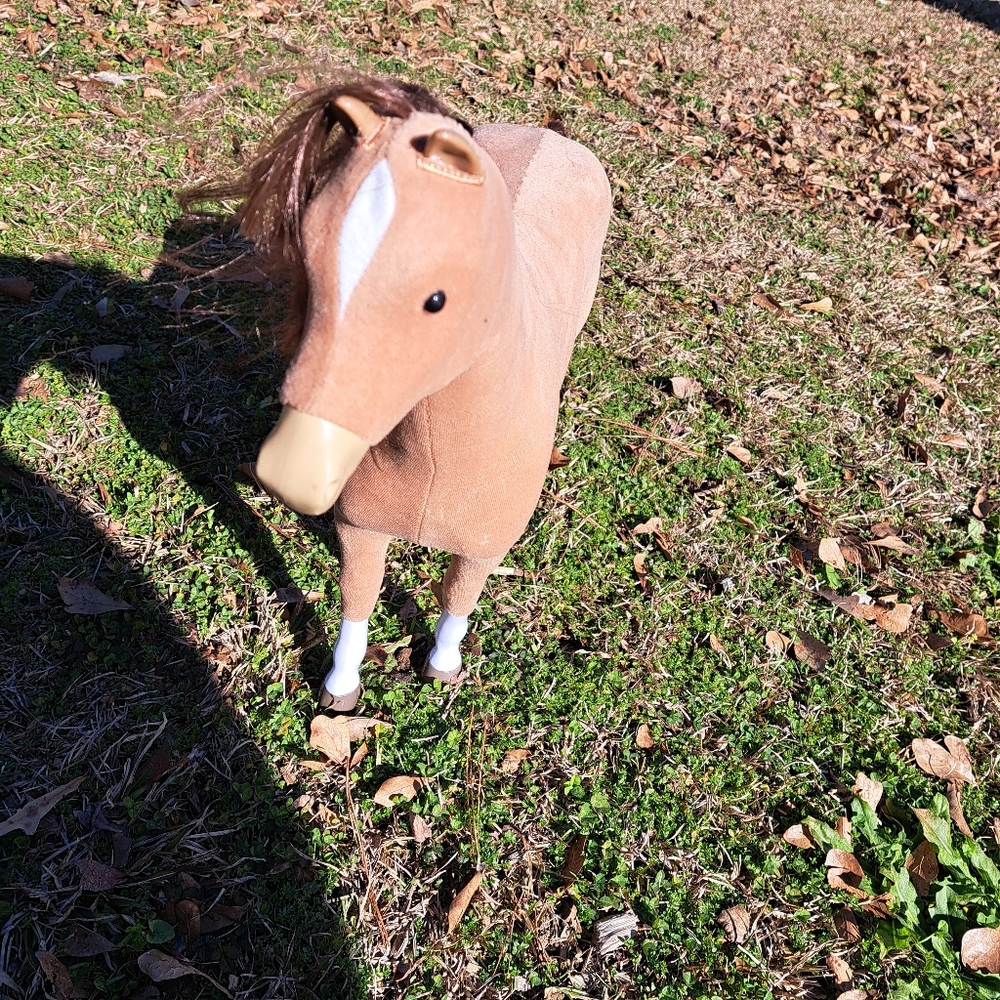 American Girl Horse - Picture 6 of 9